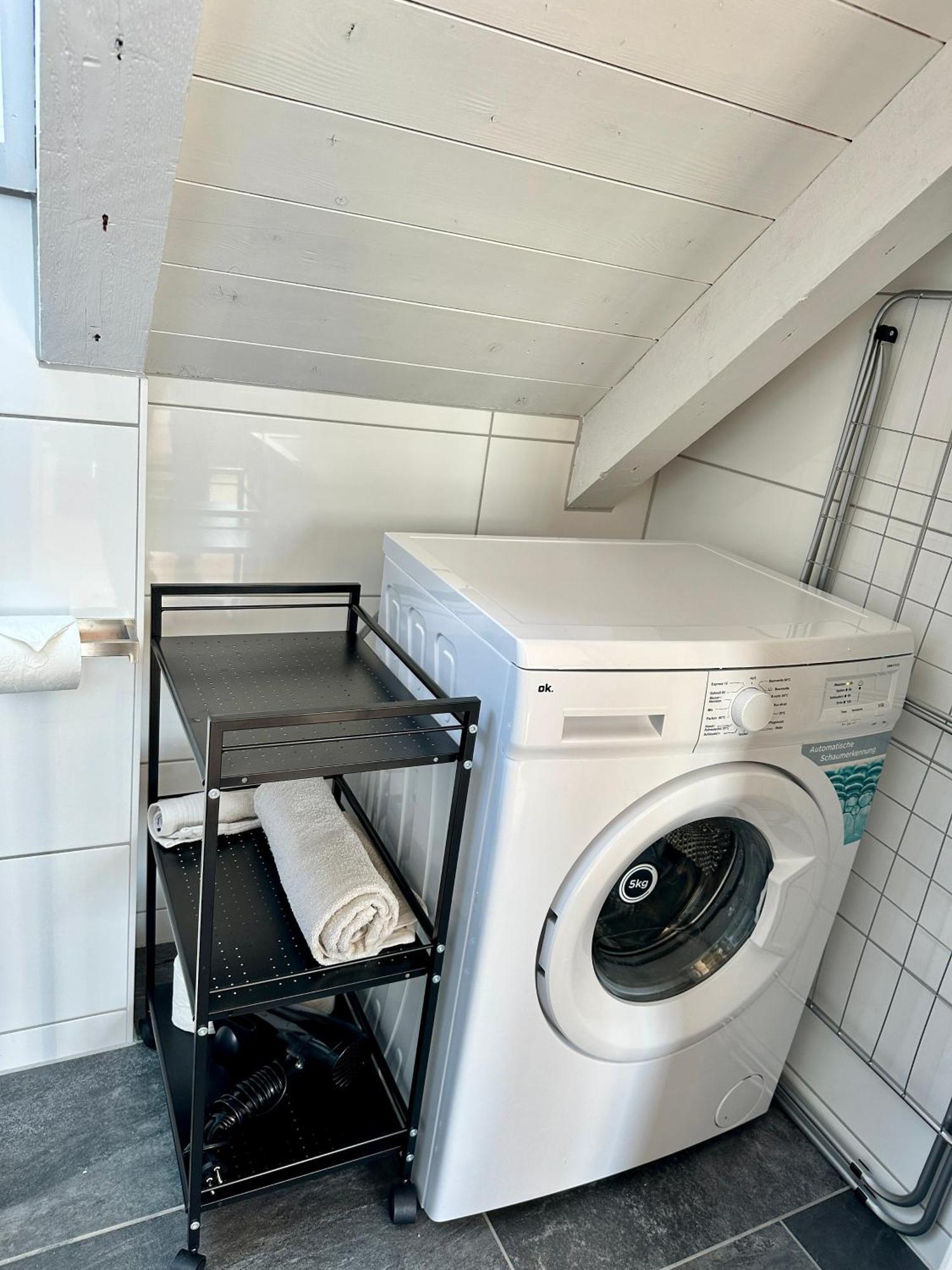 Zentrale Wohnung Mit Dachterasse Брегенц Экстерьер фото